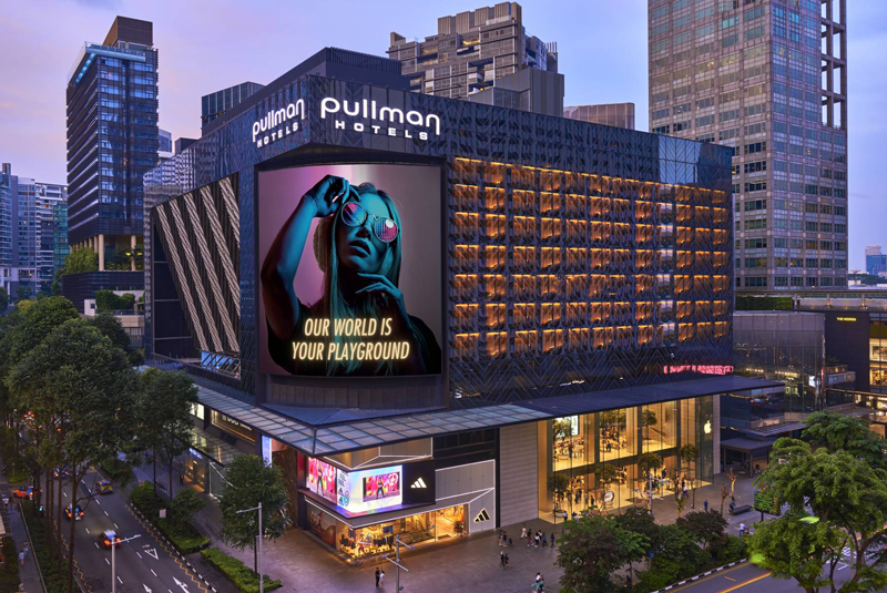 Hi-Tech-Hotels_Pullman-Orchard-Singapore-Facade